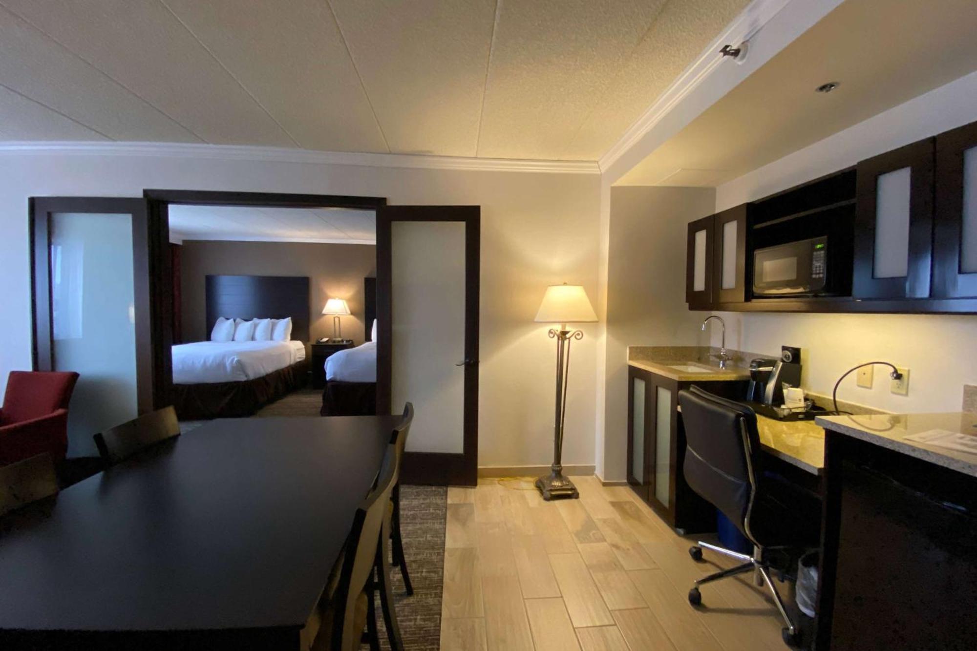 Wyndham Minneapolis South Burnsville Exterior photo